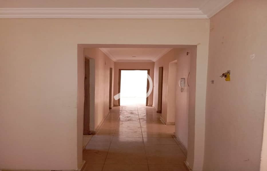 6 f4b48238-c508-49e9-97ed-ca28264d1a51. jpg