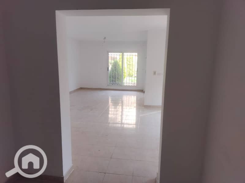 9 50f31186-666d-43c4-8b6c-256187abad74. jpg