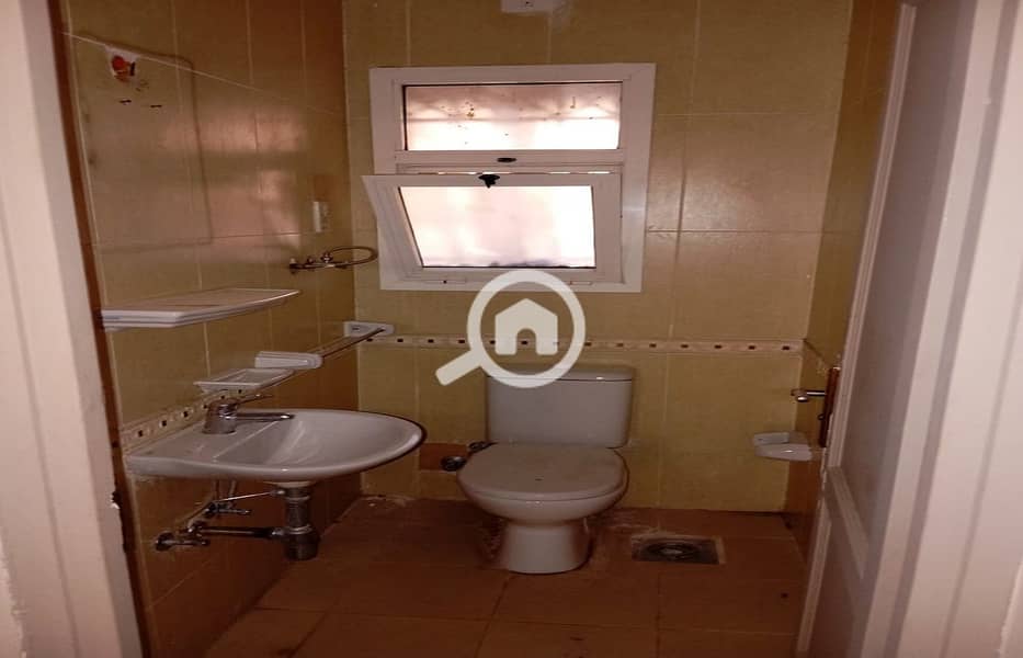 11 7f01b73a-9b8e-4b1a-b993-ade06cdb1b4c. jpg