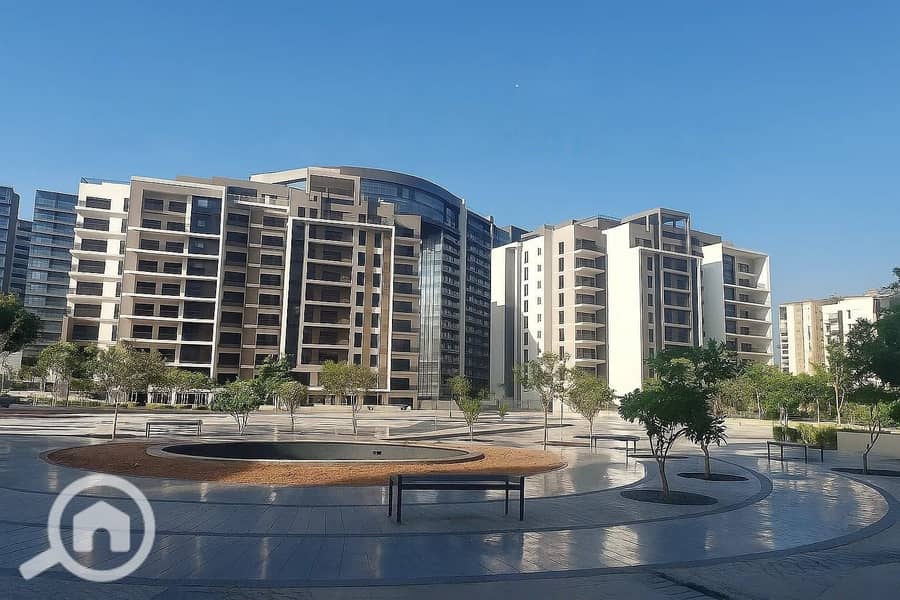 8 e9abaaf2-4438-4ef3-a287-c2b00b0ac12f. jpg