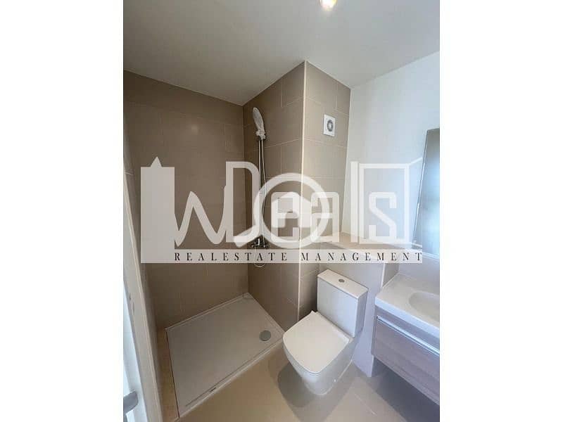 8 WhatsApp Image 2026-01-11 at 15.54. 21 (2). jpeg