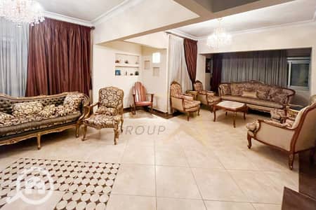 شقة 5 غرف نوم للبيع في سموحة، الإسكندرية - 1. jpg