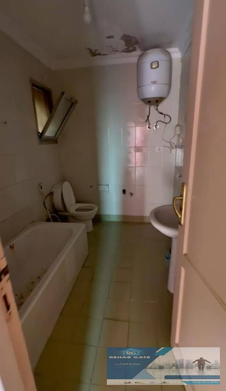 6 8bce10af-9c0c-4399-9d8f-449e3c81a0e1. jpg