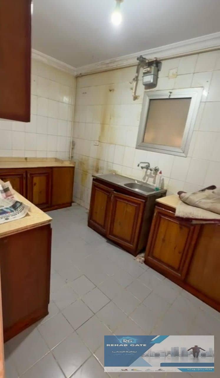 11 78a8ea9c-76cc-49d7-ad0a-d5a49e15db59. jpg