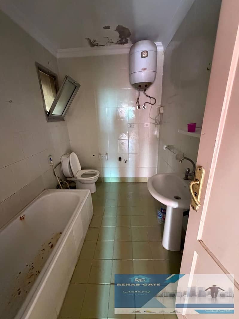 23 e709b35b-0d0f-415b-9646-70c5fe420698. jpg