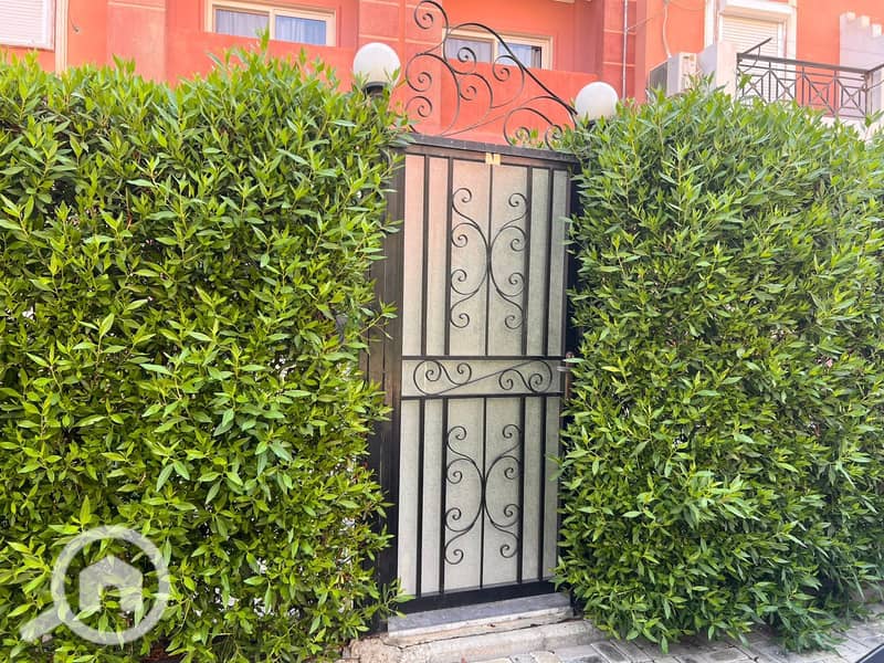 8 a348bff4-a354-4cbd-ac24-62a3a535ead7. jpg