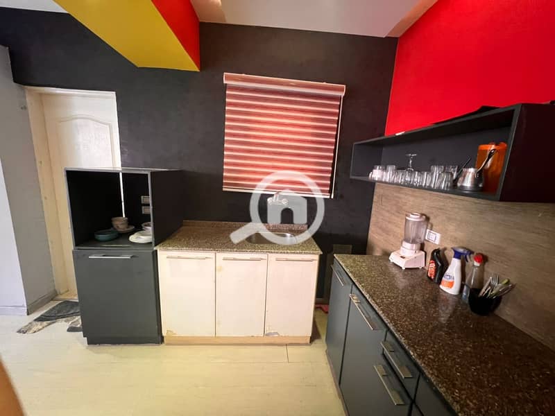 18 4d10df2a-b29f-4781-ac7a-9e000ab1b662. jpg