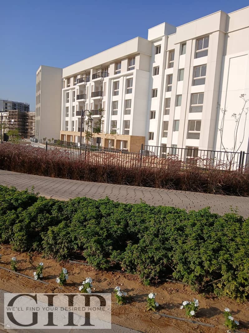 7 a6f1a09d-14df-40f1-824d-93031060d95a. jpg