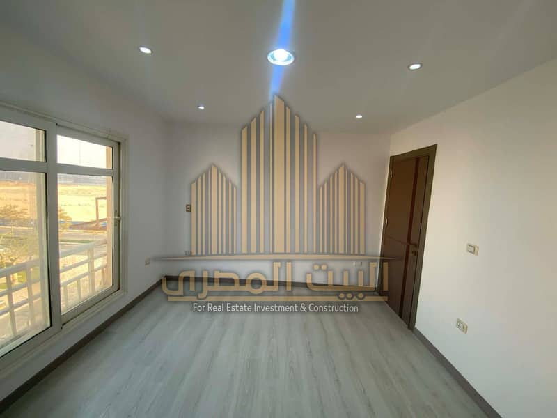 5 WhatsApp Image 2025-12-25 at 1.53. 09 PM (1). jpeg