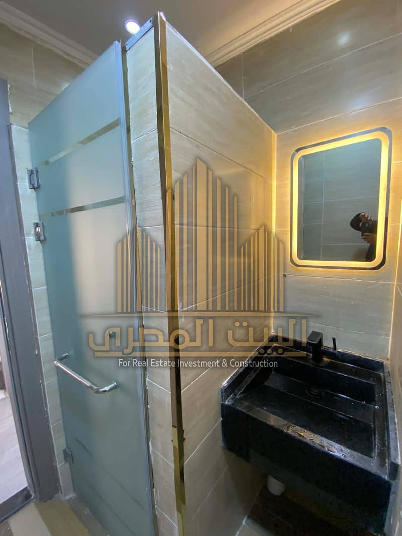 9 WhatsApp Image 2025-12-25 at 1.53. 10 PM (2). jpeg