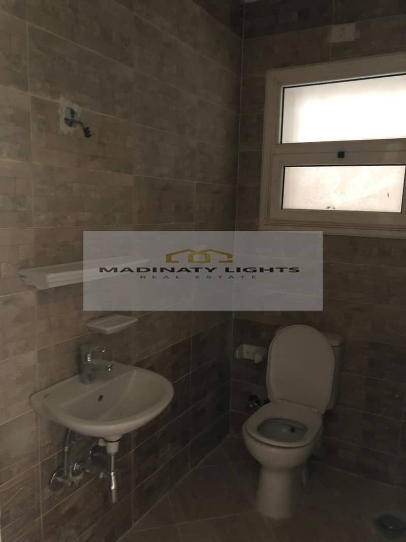 7 WhatsApp Image 2025-11-10 at 12.46. 43 PM (4). jpeg