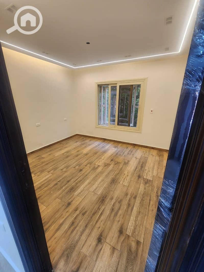 2 WhatsApp Image 2025-10-15 at 1.16. 35 PM (1). jpeg