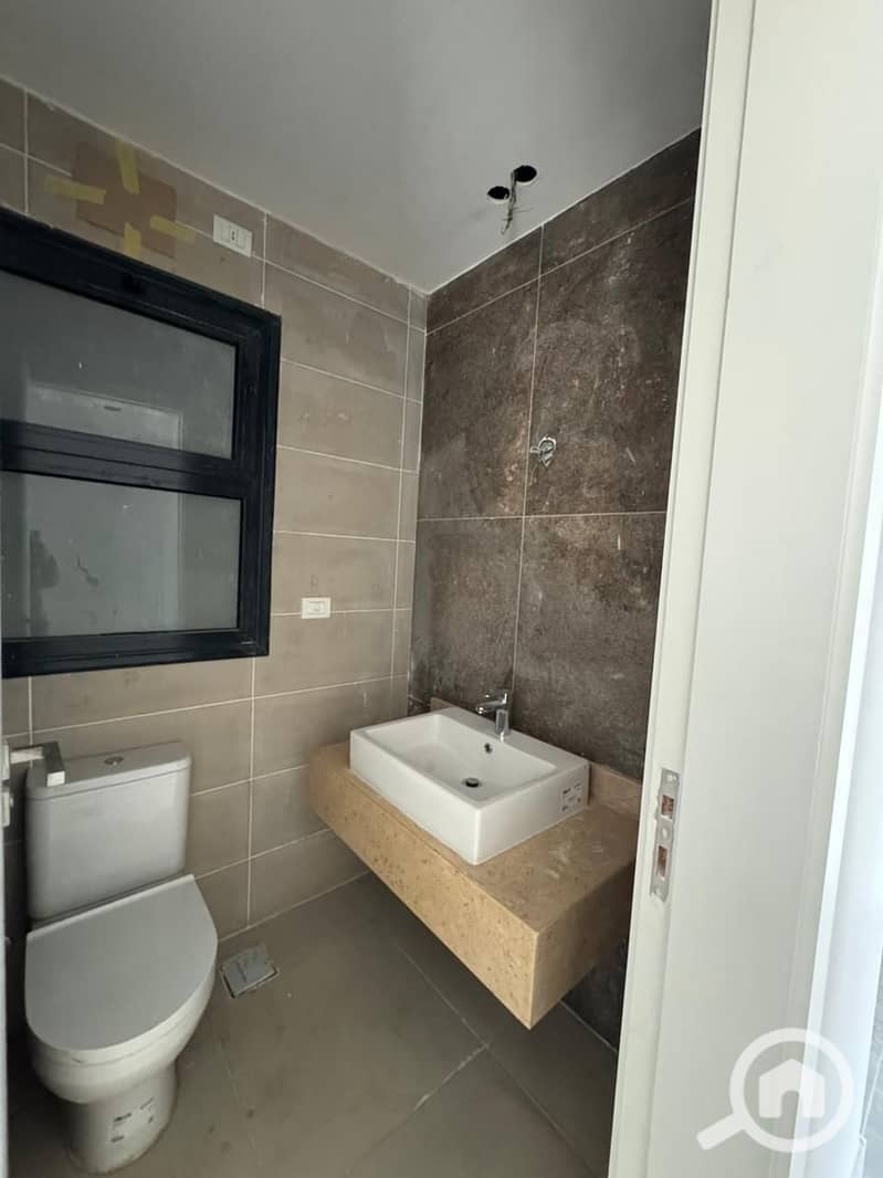 3 511caa82-f246-4731-ae84-193729b097f0. jpg