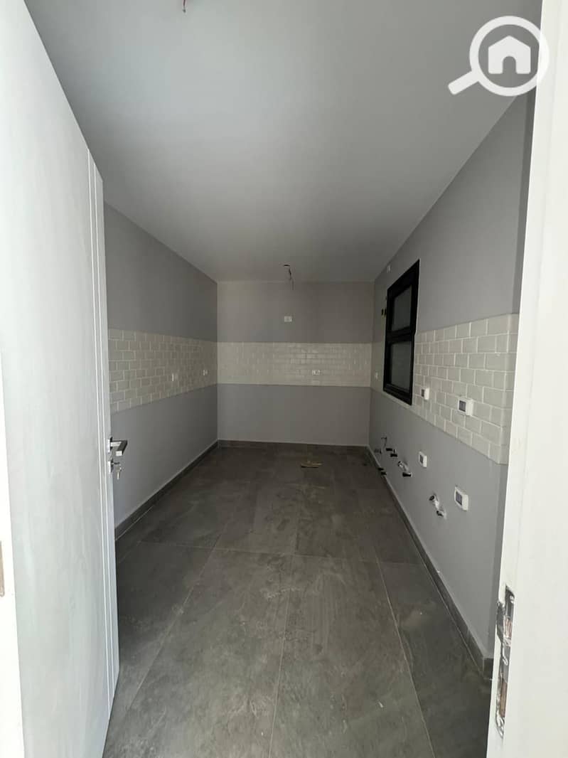 5 9d309339-0956-482f-87ff-642cf210efb1. jpg