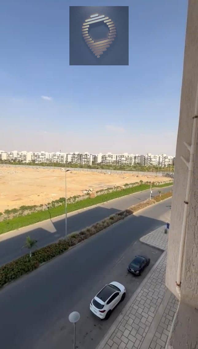 4 WhatsApp Image 2025-11-03 at 17.47. 18_ea102e16. jpg