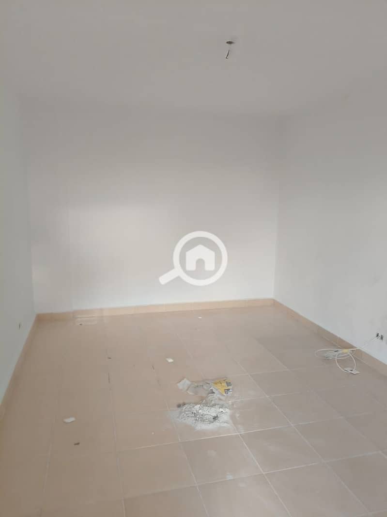 13 cadcbde3-c5a9-4899-a2af-db0f978c4b5a. jpg