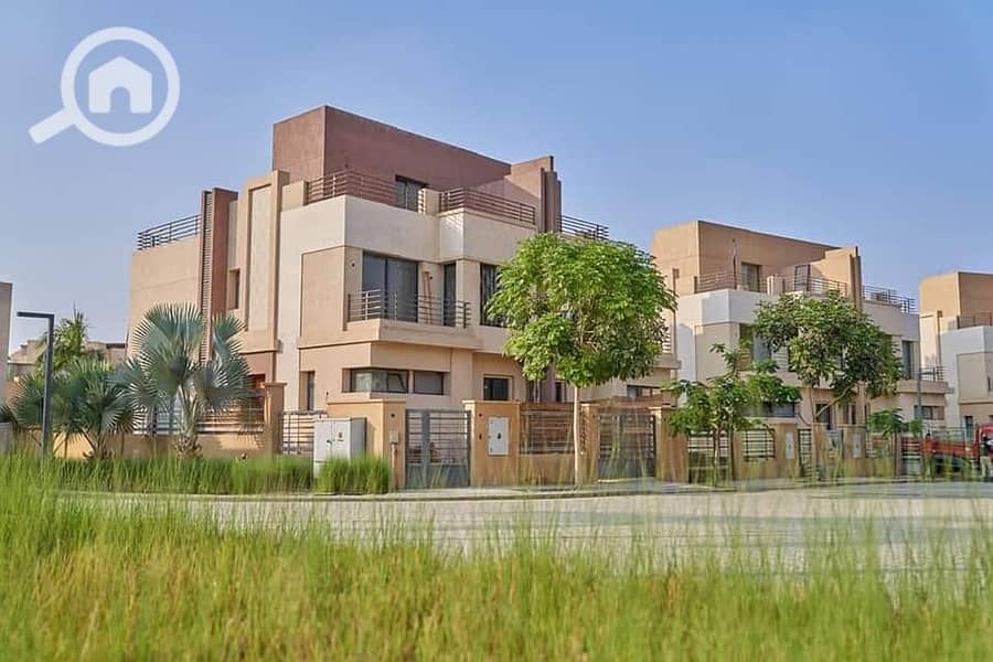 11 464301577_2882095481945738_8340501368885211069_n (1). jpg