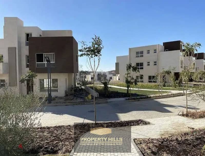 3 76216255-800x600. jpg