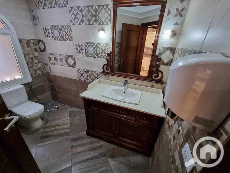 19 a4464d30-d1af-4d9e-a1d4-cc65a8751342. jpeg