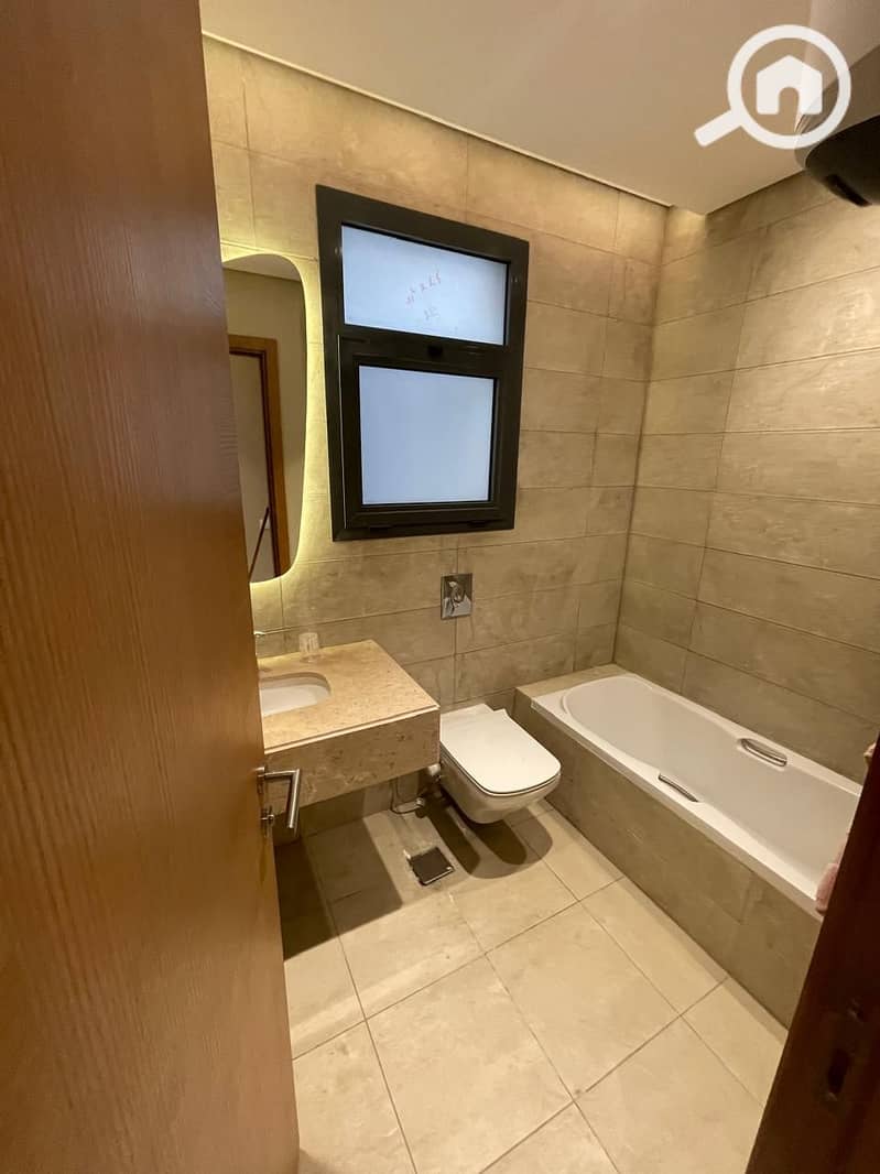 10 WhatsApp Image 2025-12-16 at 9.50. 55 PM (1). jpeg