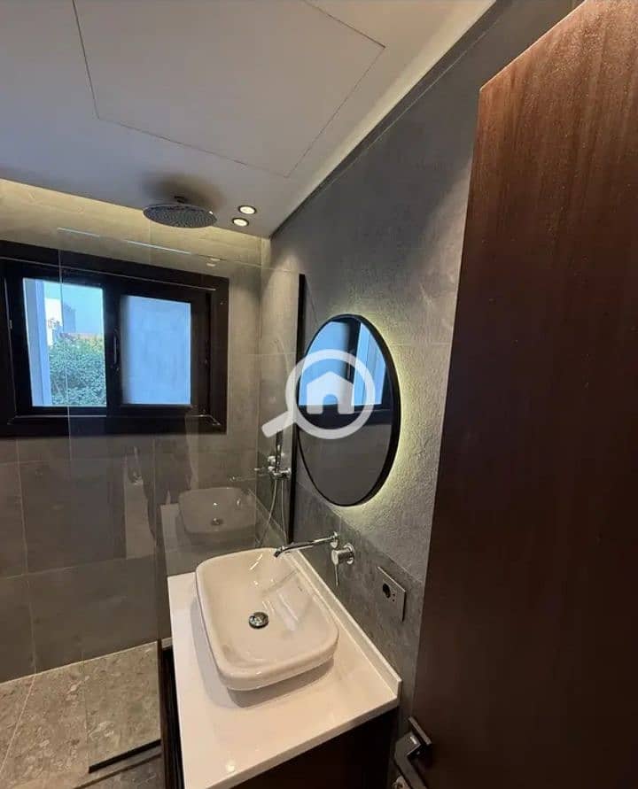 9 WhatsApp Image 2026-01-12 at 19.25. 12 (1). jpeg