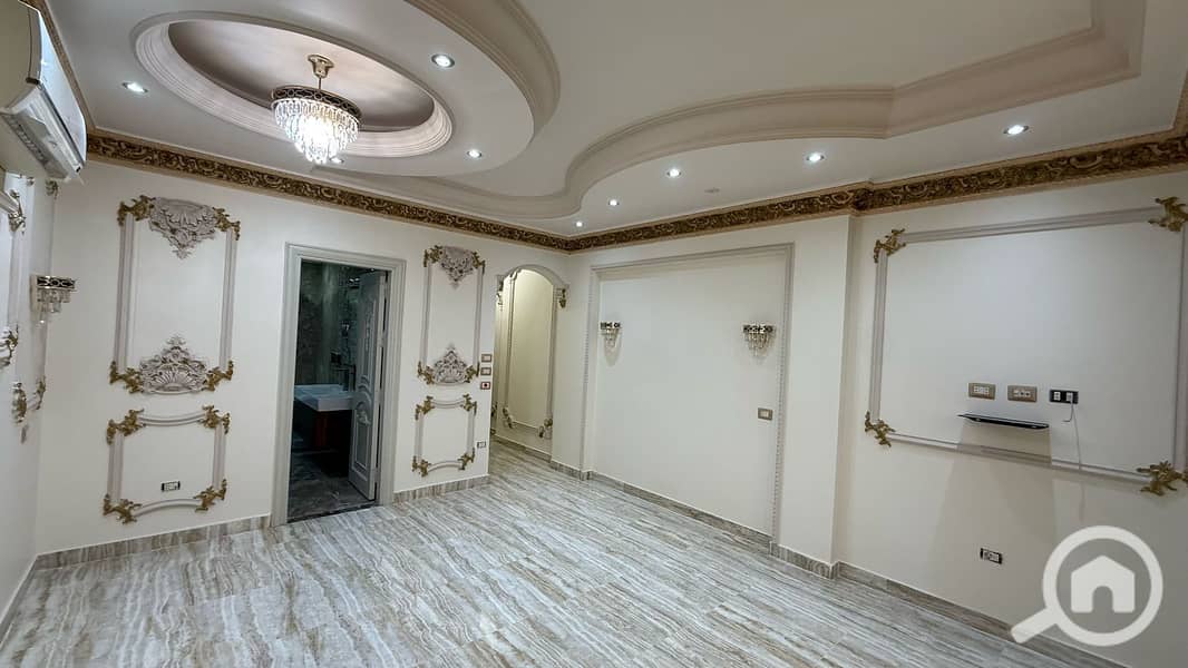 11 121ed45d-c156-42fe-bf4c-3a6733b837fd. jpg