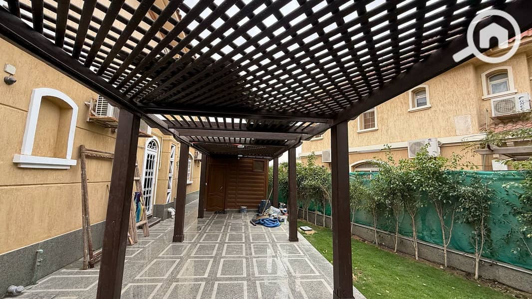 18 a49514d3-6eeb-45c9-829b-b8a59add55cc. jpg