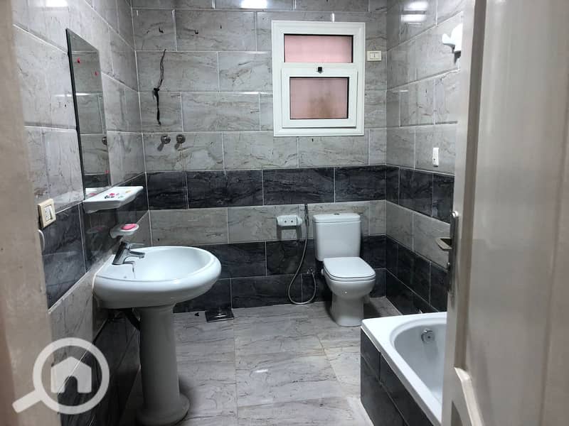 9 dc1291ce-87b4-4099-aa5b-6f22e56f0610. jpg