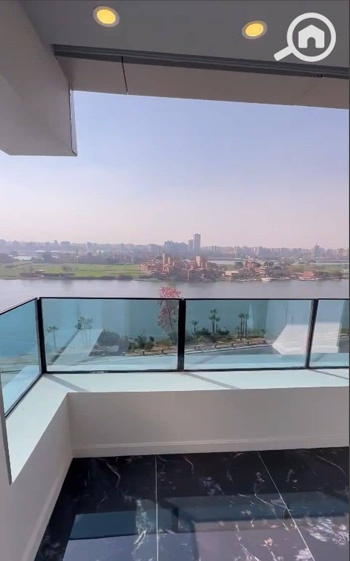 8 d2e0166e-48e3-4524-979a-28e65af4f6b9. jpg