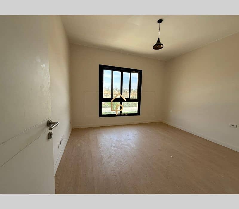 2 WhatsApp Image 2026-01-13 at 3.25. 29 PM (1). jpg