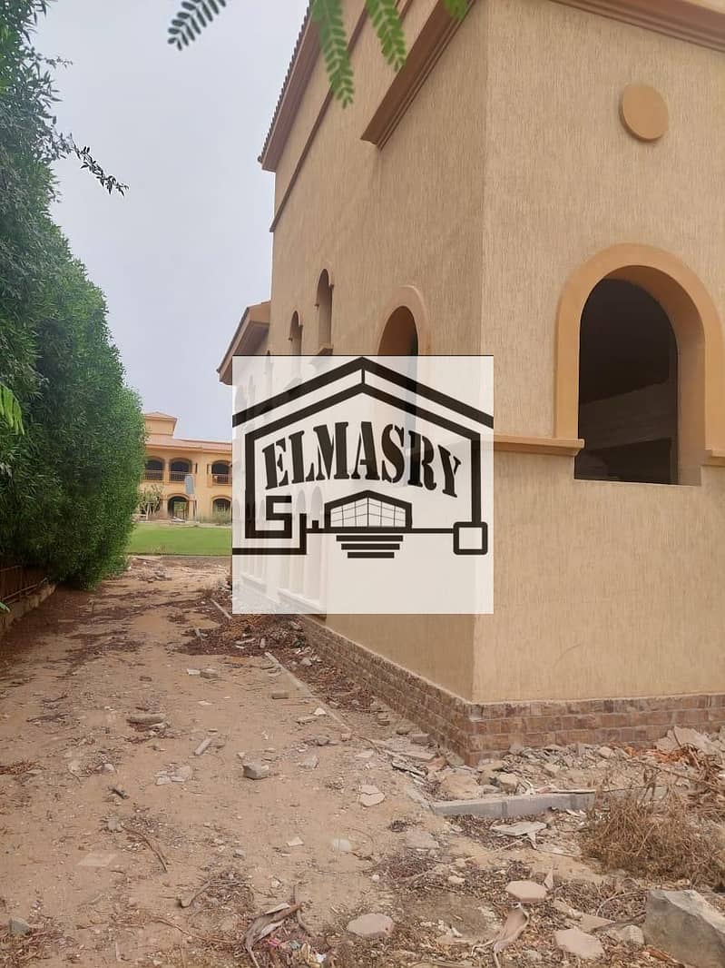 2 4d79b43e-13ba-47da-ad21-5b97257a5bca. jpg