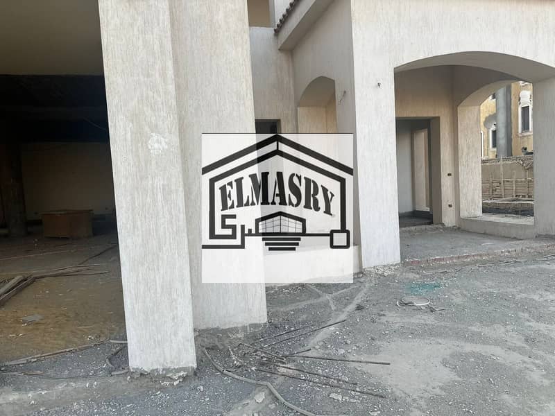 4 292d9766-eb2d-4bd8-8fdd-ece4888aa8c9. jpg