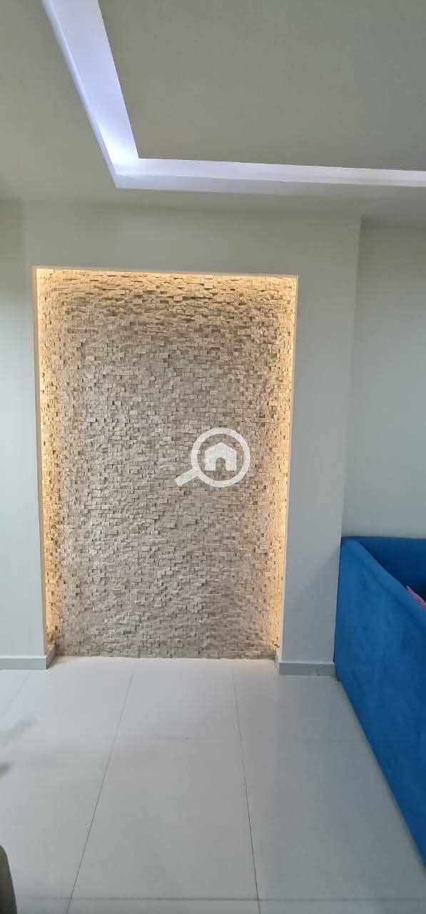 4 93685c91-1556-414a-877d-f588dece71e5. jpeg