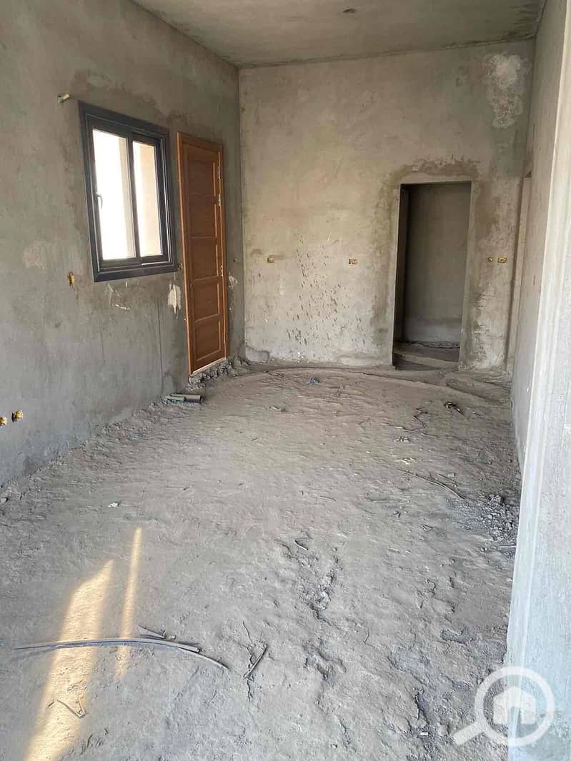 9 a917261e-97f4-45db-8df7-5b47068b72d6. jpg