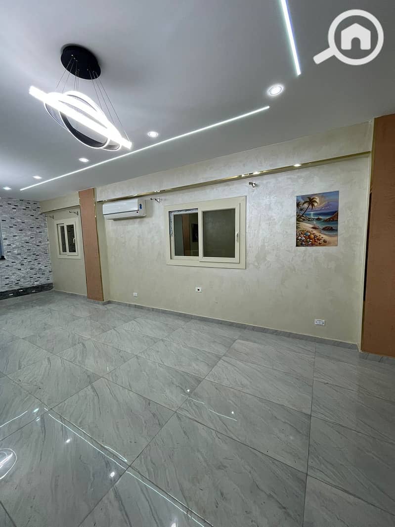 12 55ae2165-6549-4b5a-89fe-5b474724c756. jpeg