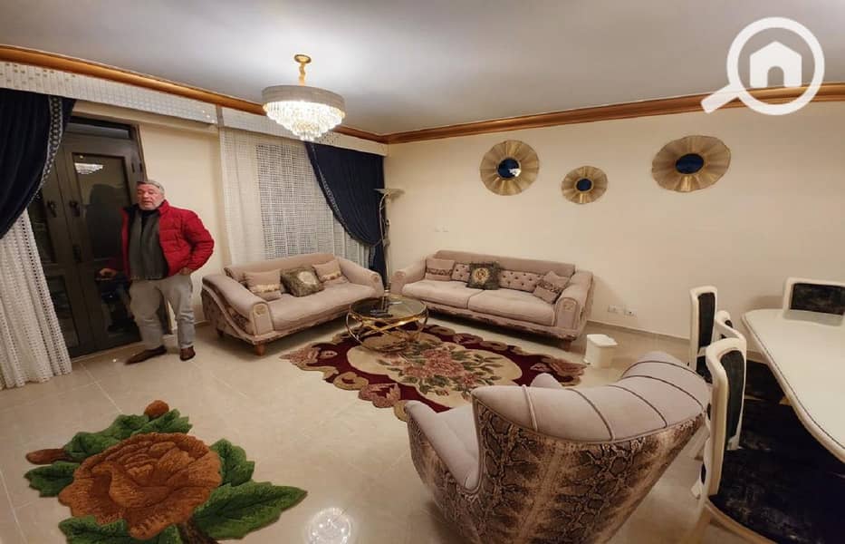 4 62d53664-1db3-4831-9f31-ce6acdc2d76e. jpg