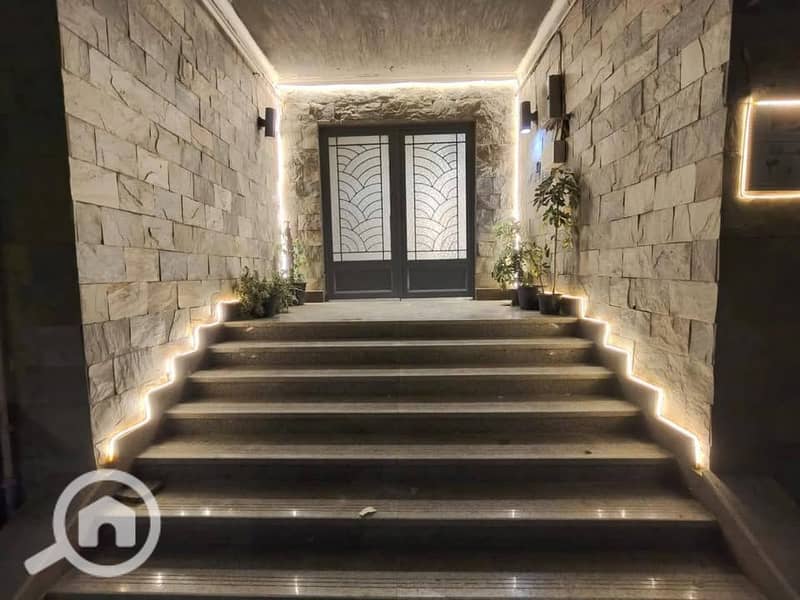 7 615300286_2351763875255695_6872761452568572039_n. jpg