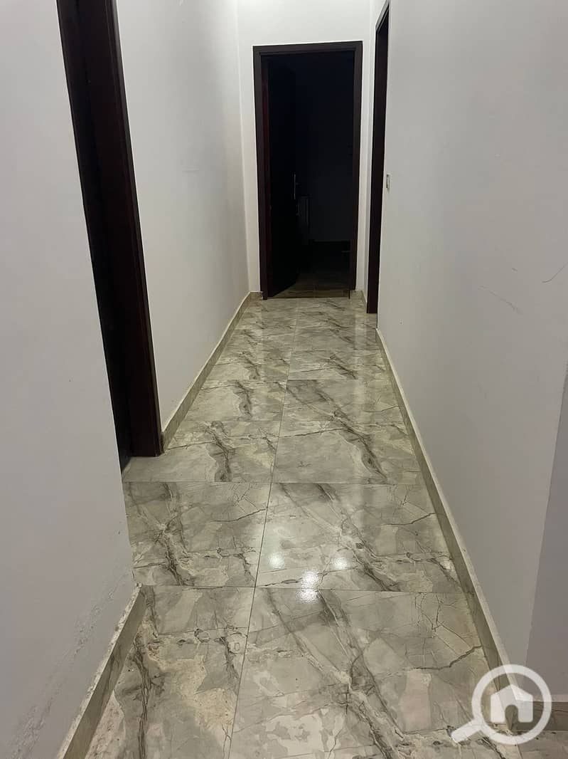 3 d1efa5fb-75bd-4a53-97c2-ad486d81411d. jpeg