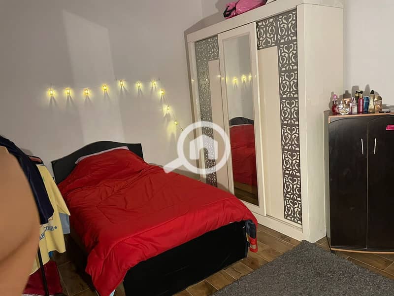 4 efeb22c7-fa94-46d4-84c3-b1072306fe84. jpeg