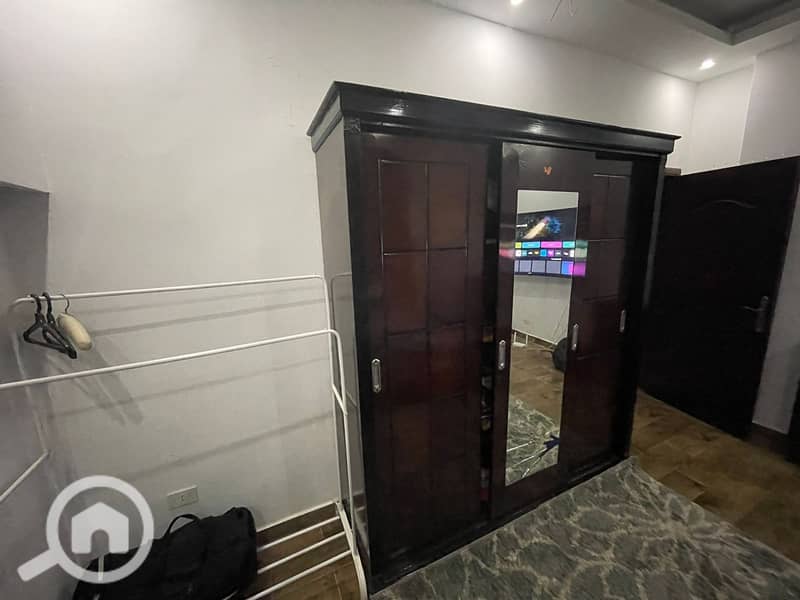 9 b9d7f8fe-936e-40c9-a712-6439e13c6188. jpeg