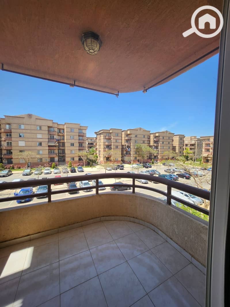 7 8794be59-e47e-4a6e-afc5-b3d17ecc209a. jpeg