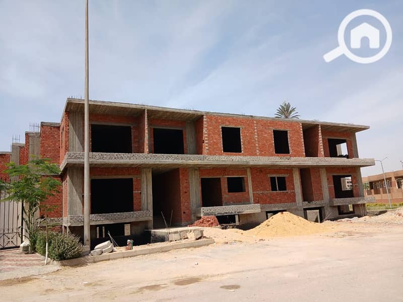 2 139238b1-94df-4f85-8489-4b8f42c5b54e. jpg