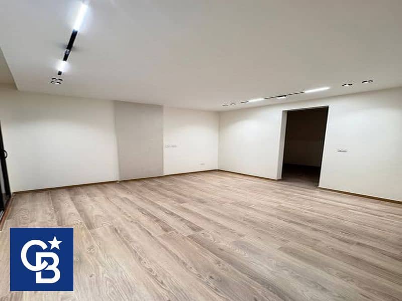 3 576453170_2882518891951360_367831764895086062_n_800x600. jpg