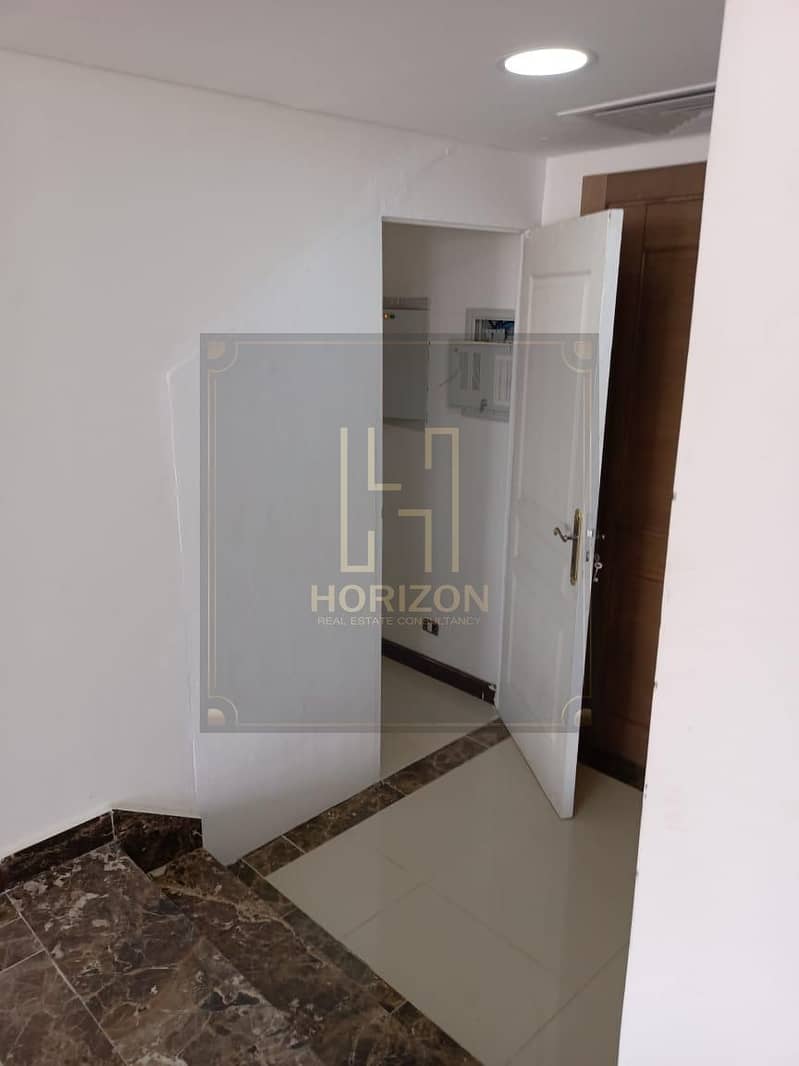 9 WhatsApp Image 2024-10-31 at 6.32. 45 PM. jpeg