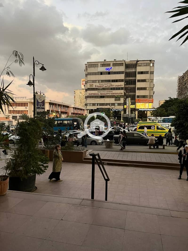 6 5157b849-2ae9-4299-af9b-0ad9b0ca417d. jpg