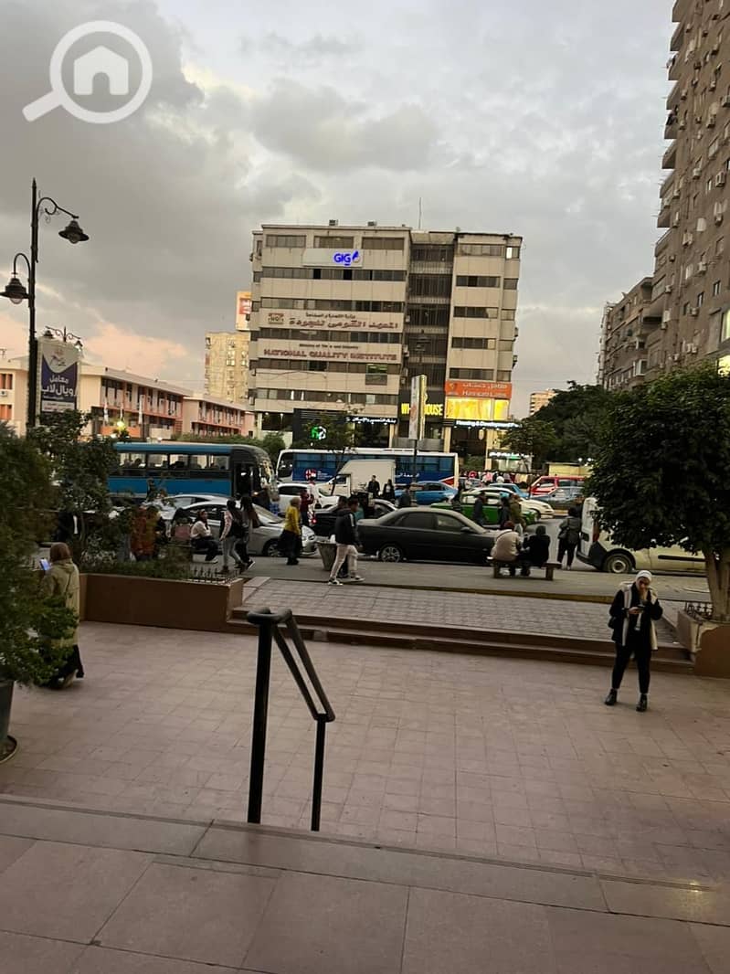 10 81531841-22cf-4cc6-b43e-4078e81d8337. jpg