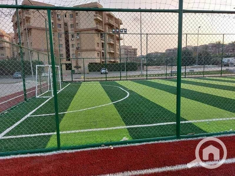 12 99366c9d-e930-44d6-86f9-9424ac3dc812. jpg