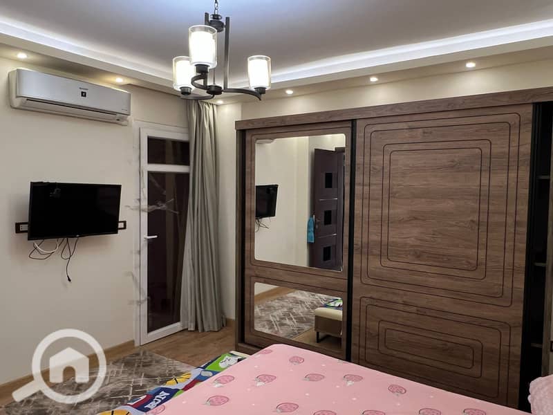 13 98fdb6f3-3b54-4533-841d-99dd12b04d7a. jpg