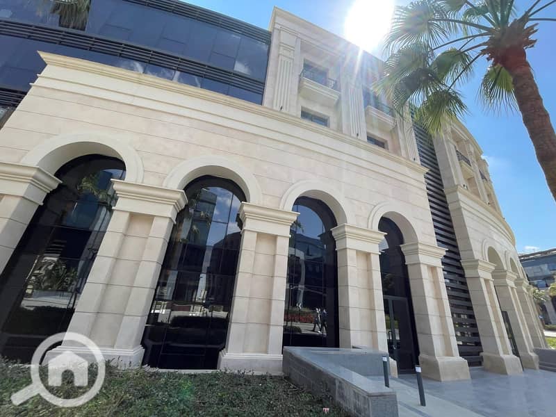 11 596009829_803273239467956_3668455181254019507_n. jpg