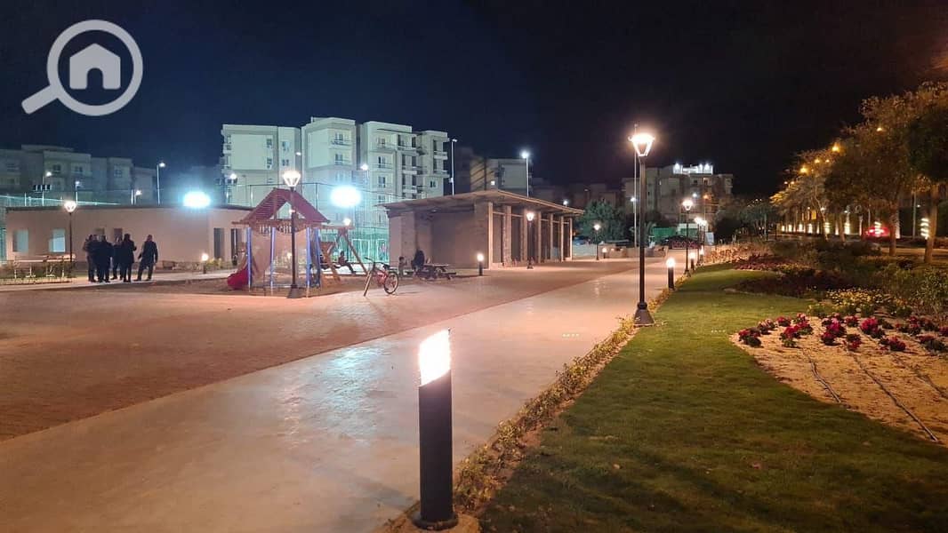 16 ad5a4b05-186a-443c-9f2d-bd761469b3bc. jpg